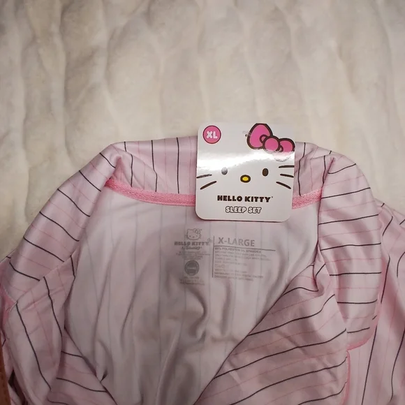 Hello Kitty Pink Striped Pajama Sleep Set – Size XL – NWT - Picture 6 of 13